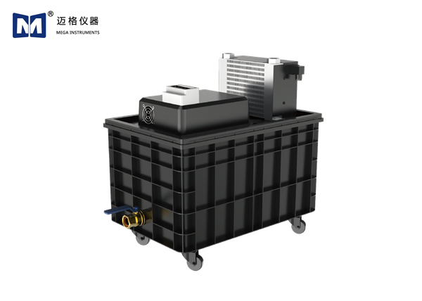 智能（néng）型鑲嵌機水箱（智能溫控＋風冷） PressTank-070Pro